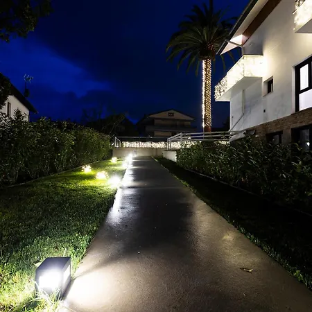 Carmen By Basquelidays * הונדאריבה